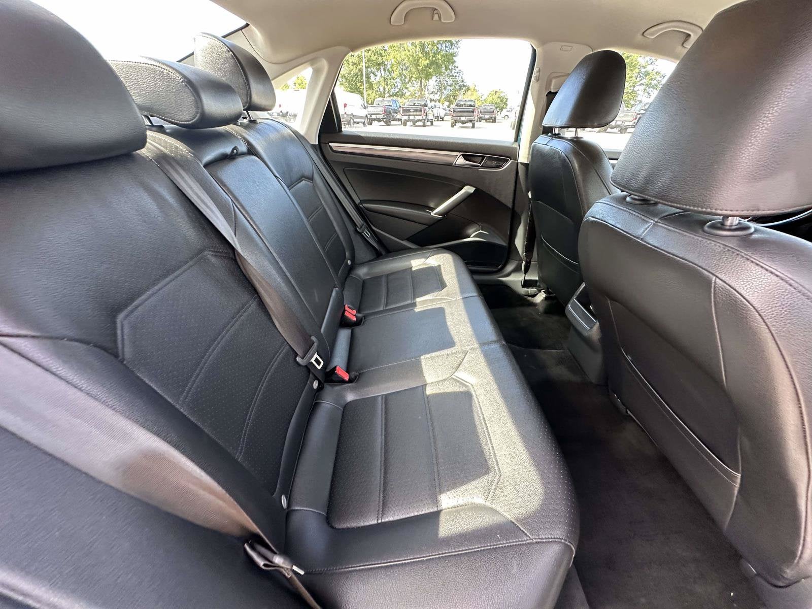 2018 Volkswagen Passat Base
