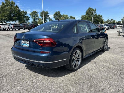 2018 Volkswagen Passat Base