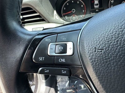 2021 Volkswagen Passat 2.0T R-Line