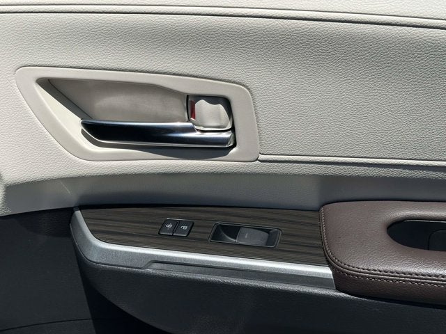 2021 Toyota Sienna Base