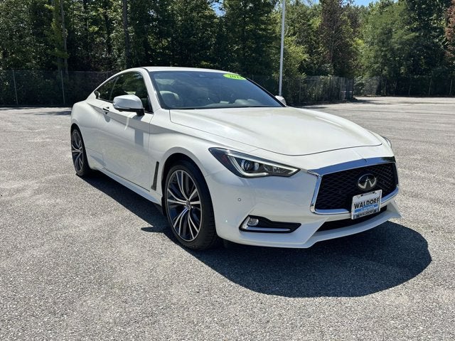 2022 INFINITI Q60 LUXE