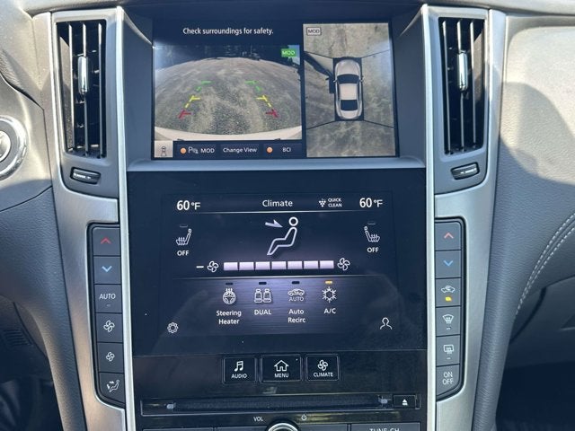 2022 INFINITI Q60 LUXE