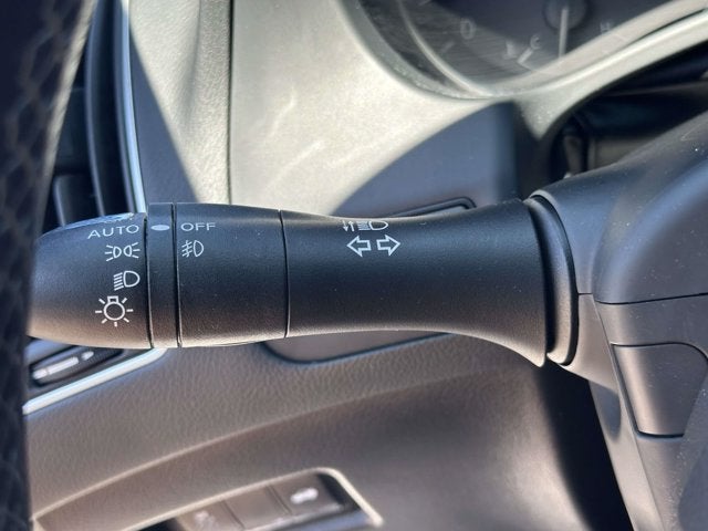 2022 INFINITI Q60 LUXE