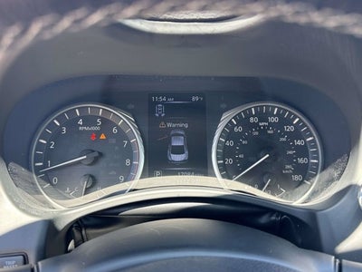 2022 INFINITI Q60 LUXE