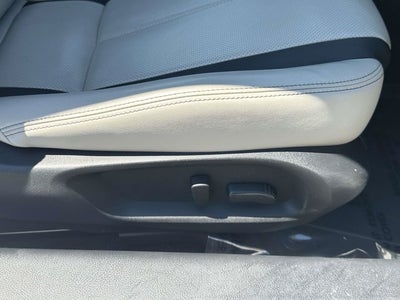 2022 INFINITI Q60 LUXE