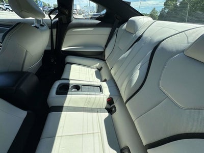 2022 INFINITI Q60 LUXE