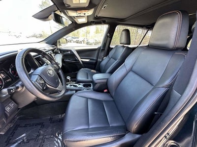 2018 Toyota RAV4 SE
