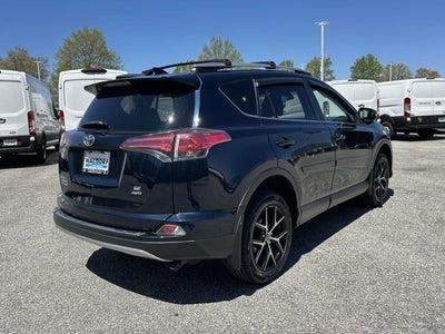 2018 Toyota RAV4 SE