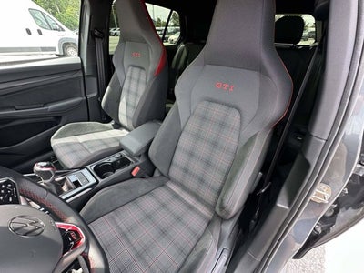 2024 Volkswagen Golf GTI 380 SE