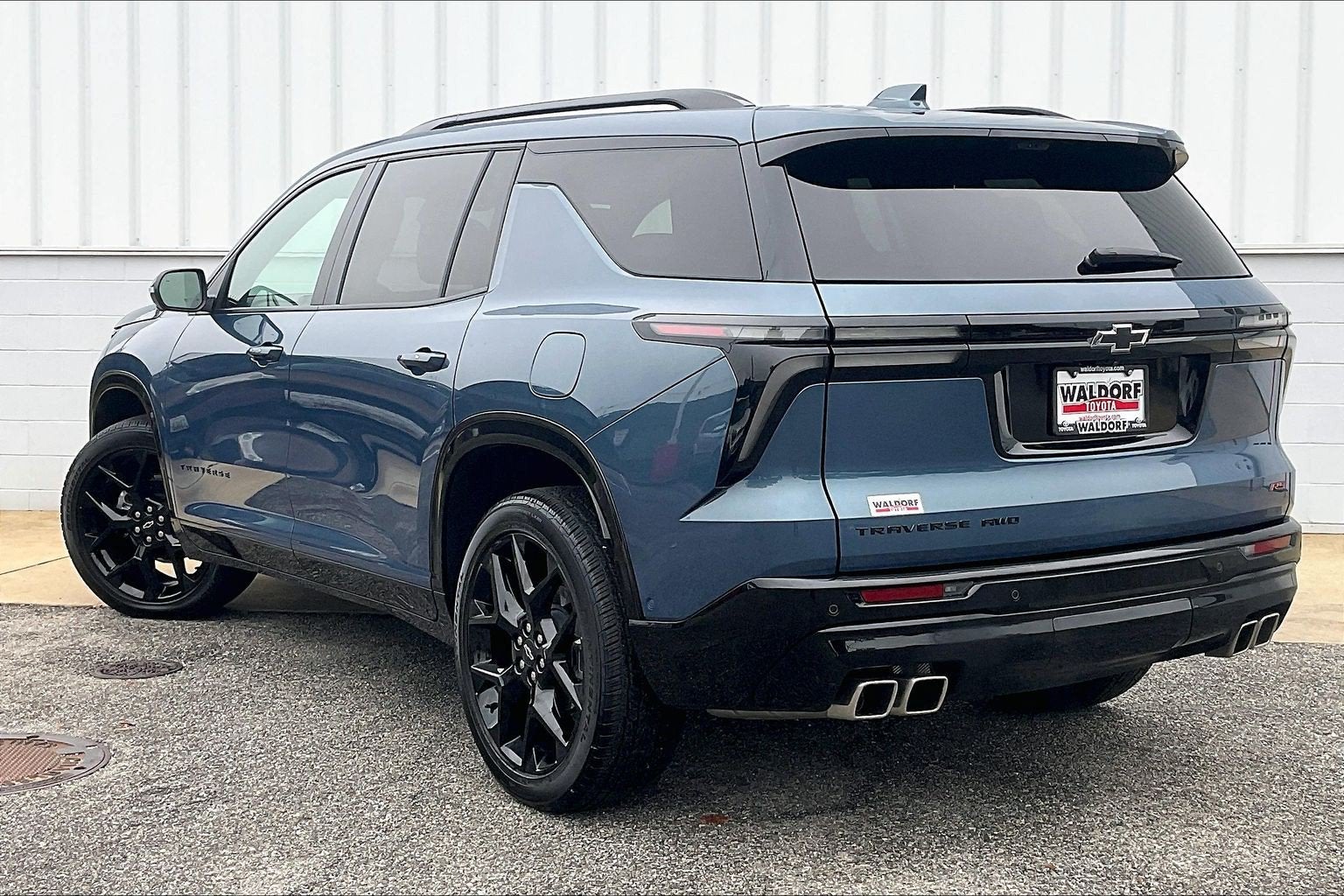 2025 Chevrolet Traverse AWD RS