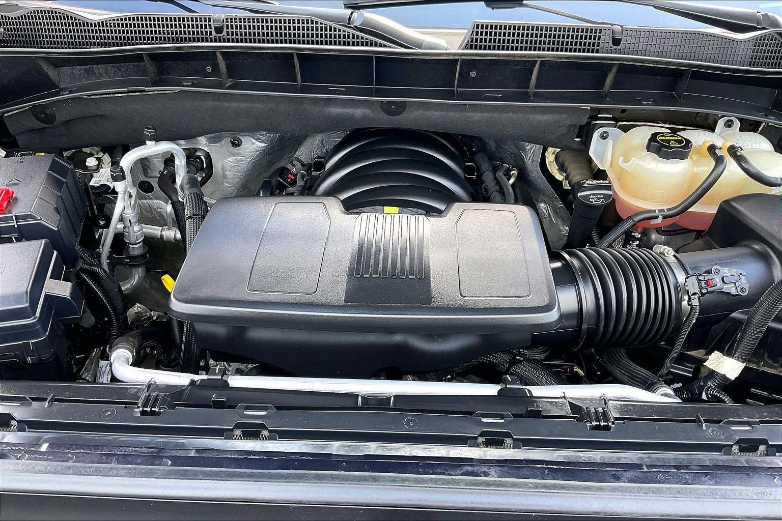 2025 GMC Sierra SLT