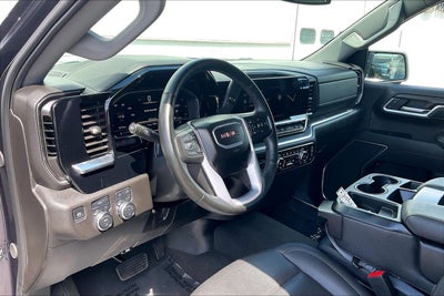 2025 GMC Sierra SLT