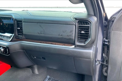 2025 GMC Sierra SLT