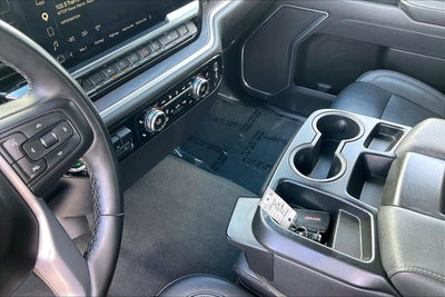 2025 GMC Sierra SLT