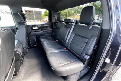 2025 GMC Sierra SLT