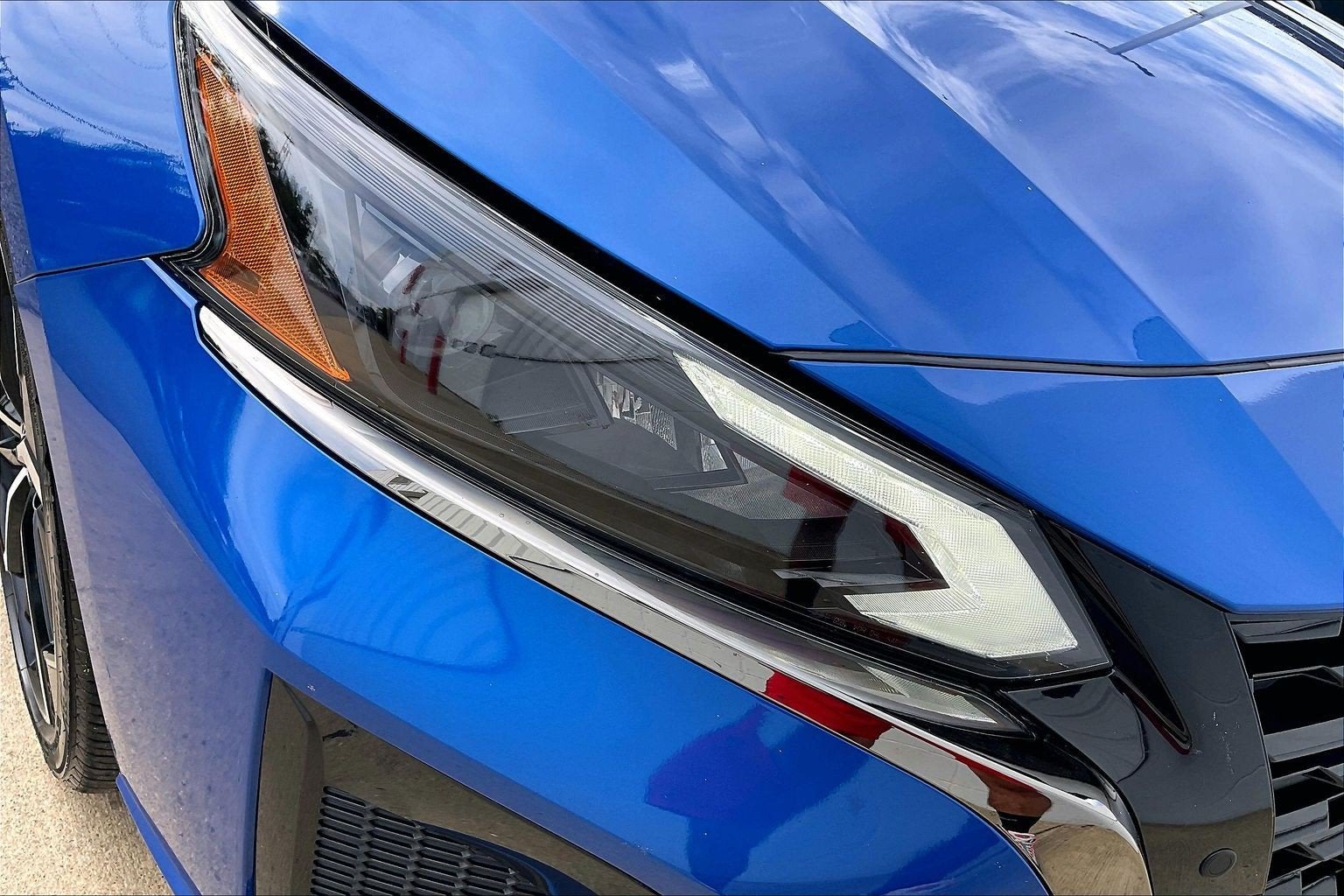 2025 Nissan Altima SR