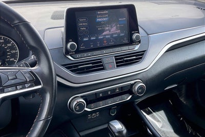 2025 Nissan Altima SR