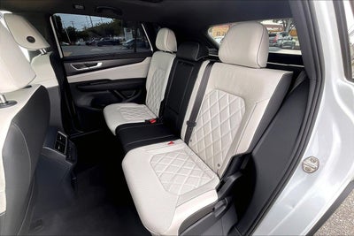 2025 Volkswagen Atlas Cross Sport 2.0T SEL Premium R-Line