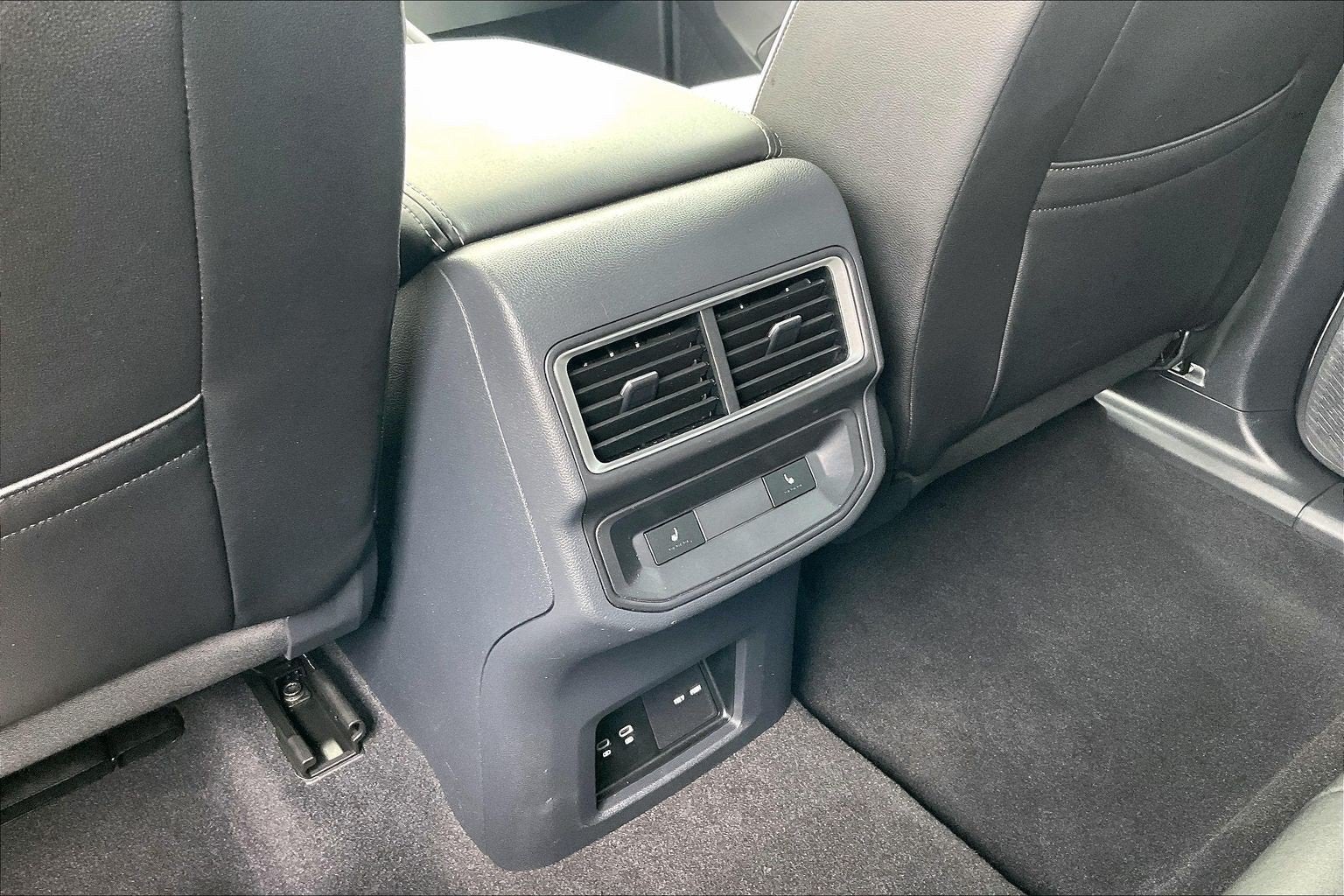 2025 Volkswagen Atlas Cross Sport 2.0T SEL Premium R-Line