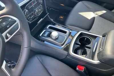 2023 Chrysler 300 Touring