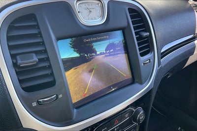 2023 Chrysler 300 Touring