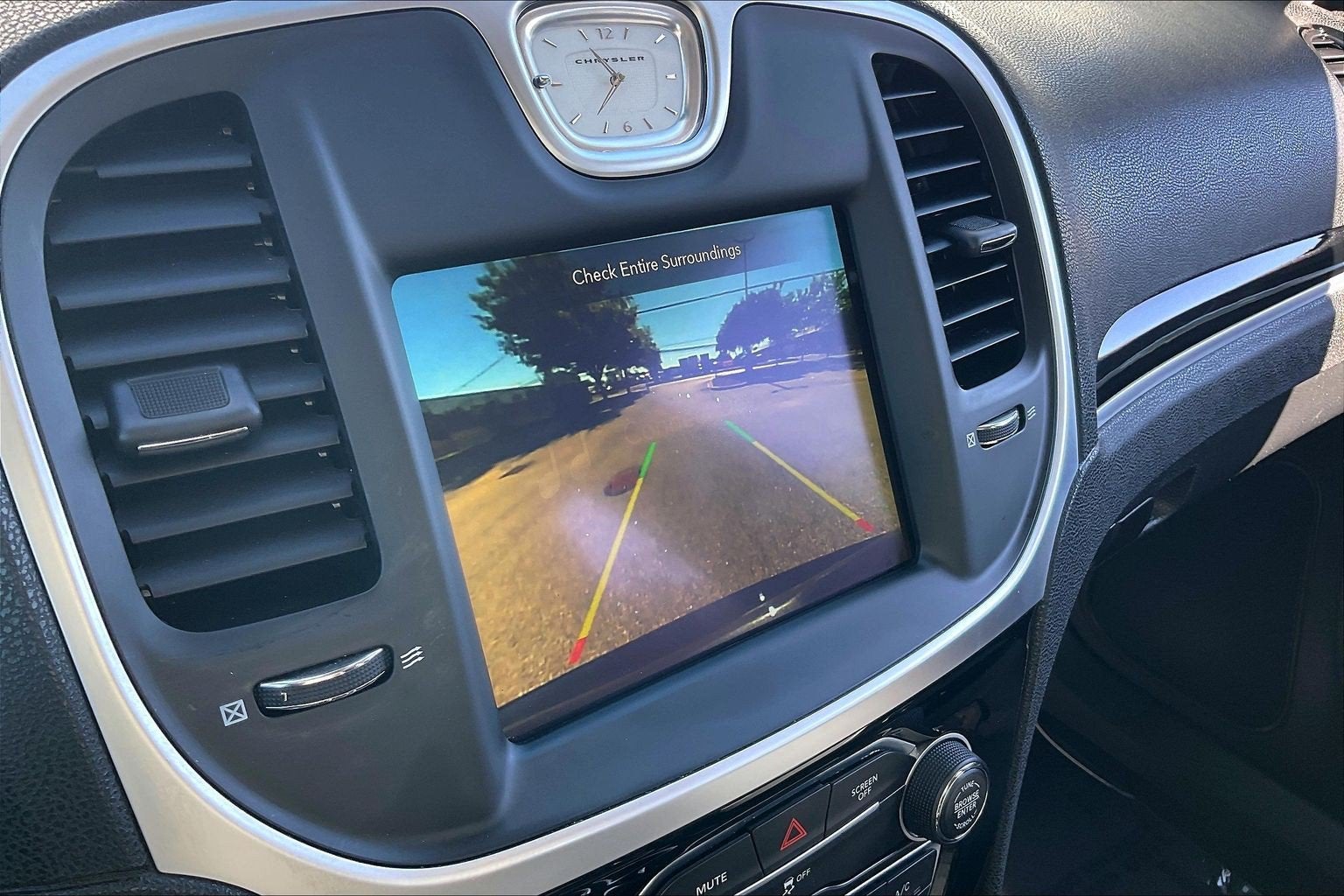 2023 Chrysler 300 Touring