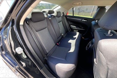2023 Chrysler 300 Touring