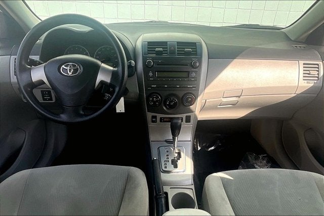 2011 Toyota COROLLA LE