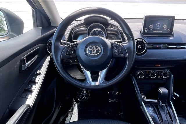 2017 Toyota Yaris iA Base