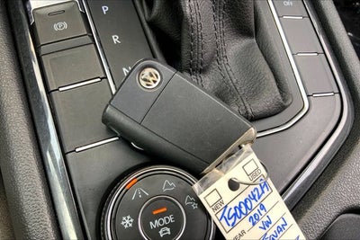 2019 Volkswagen Tiguan SE