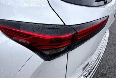 2022 Toyota Highlander Hybrid Hybrid Platinum