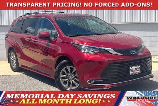 2023 Toyota Sienna XLE