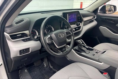 2023 Toyota HIGHLANDER LE