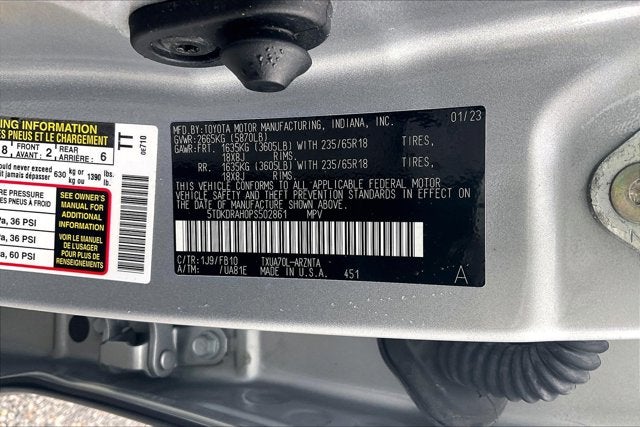 2023 Toyota HIGHLANDER LE