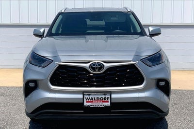 2025 Toyota Highlander XLE
