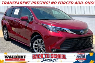 2025 Toyota Sienna XLE