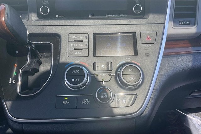 2019 Toyota SIENNA LTD PREM Limited Premium