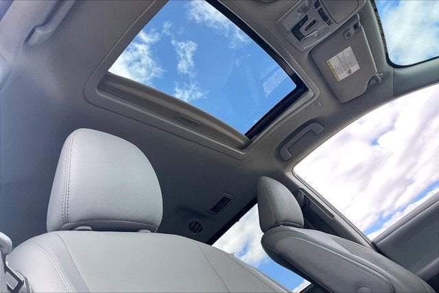 2019 Toyota SIENNA XLE 3.5L XLE