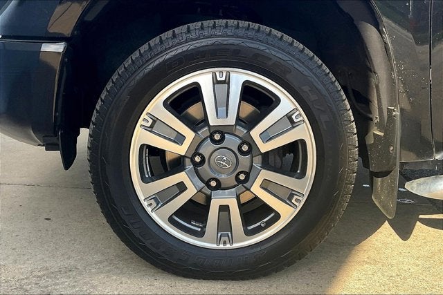 2019 Toyota TUNDRA 4X4 Platinum