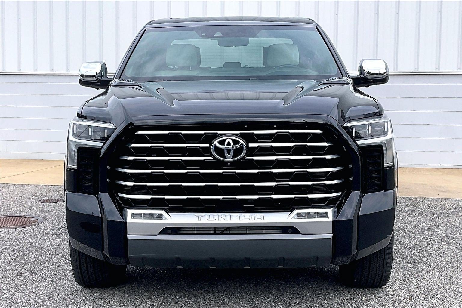 2024 Toyota Tundra i-FORCE MAX Capstone Hybrid