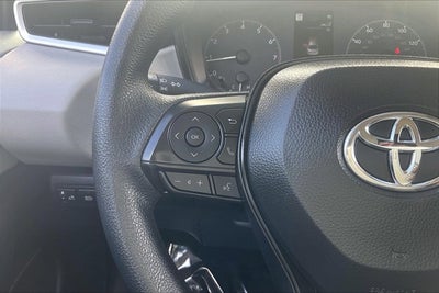 2025 Toyota COROLLA LE