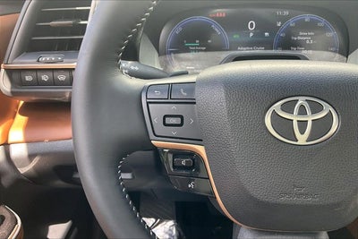 2025 Toyota Crown Signia Limited