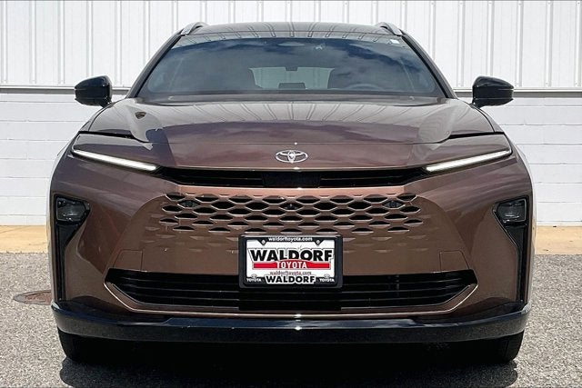 2025 Toyota Crown Signia Limited