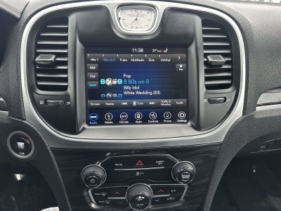 2019 Chrysler 300 Touring L