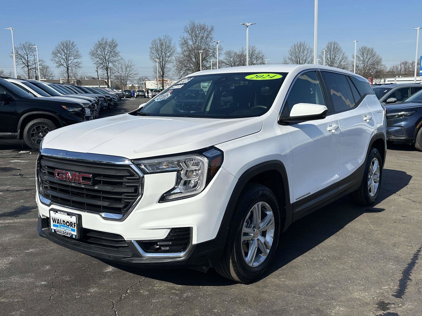 2024 GMC Terrain SLE