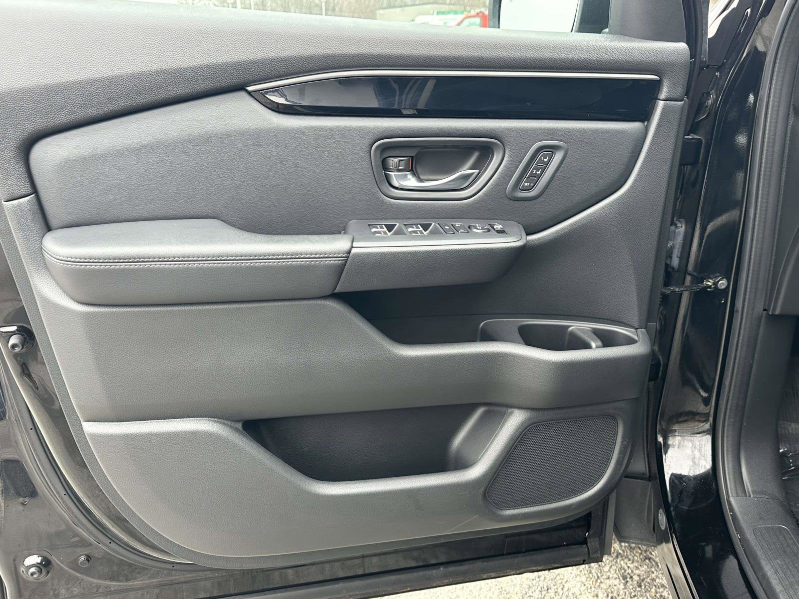 2023 Honda Pilot EX-L 8 Passenger