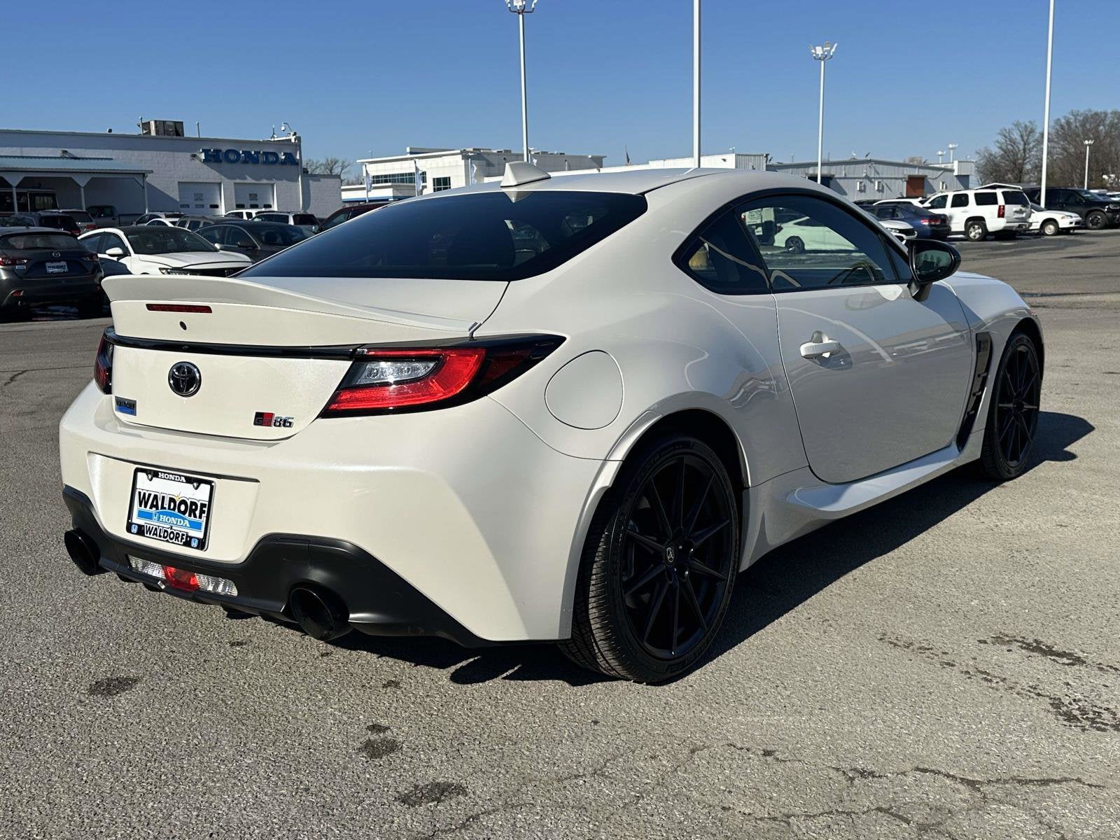 2023 Toyota GR86 Premium