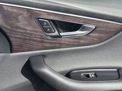 2019 Audi Q8 Premium Plus