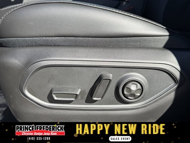 2025 Jeep Grand Cherokee 4WD