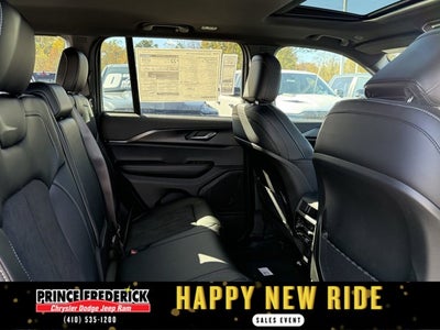 2025 Jeep Grand Cherokee 4WD